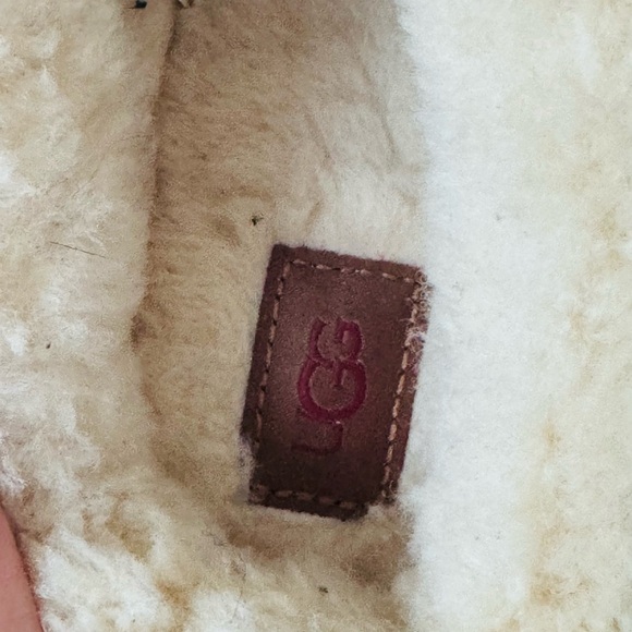 UGG Tazz Fuzzy Platform size 10 - Picture 3 of 4